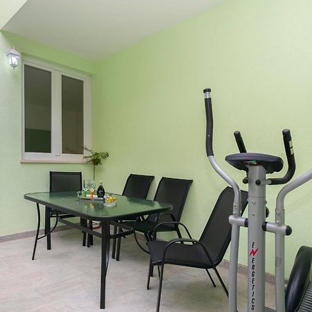 Apartment Ivano Дуги-Рат Экстерьер фото