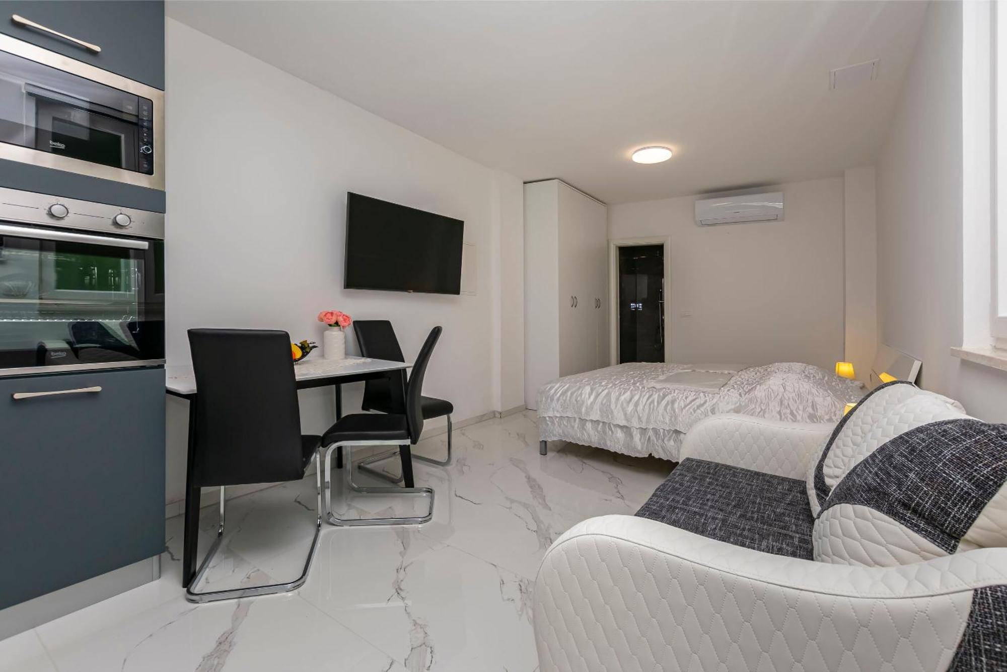 Apartment Ivano Дуги-Рат Экстерьер фото